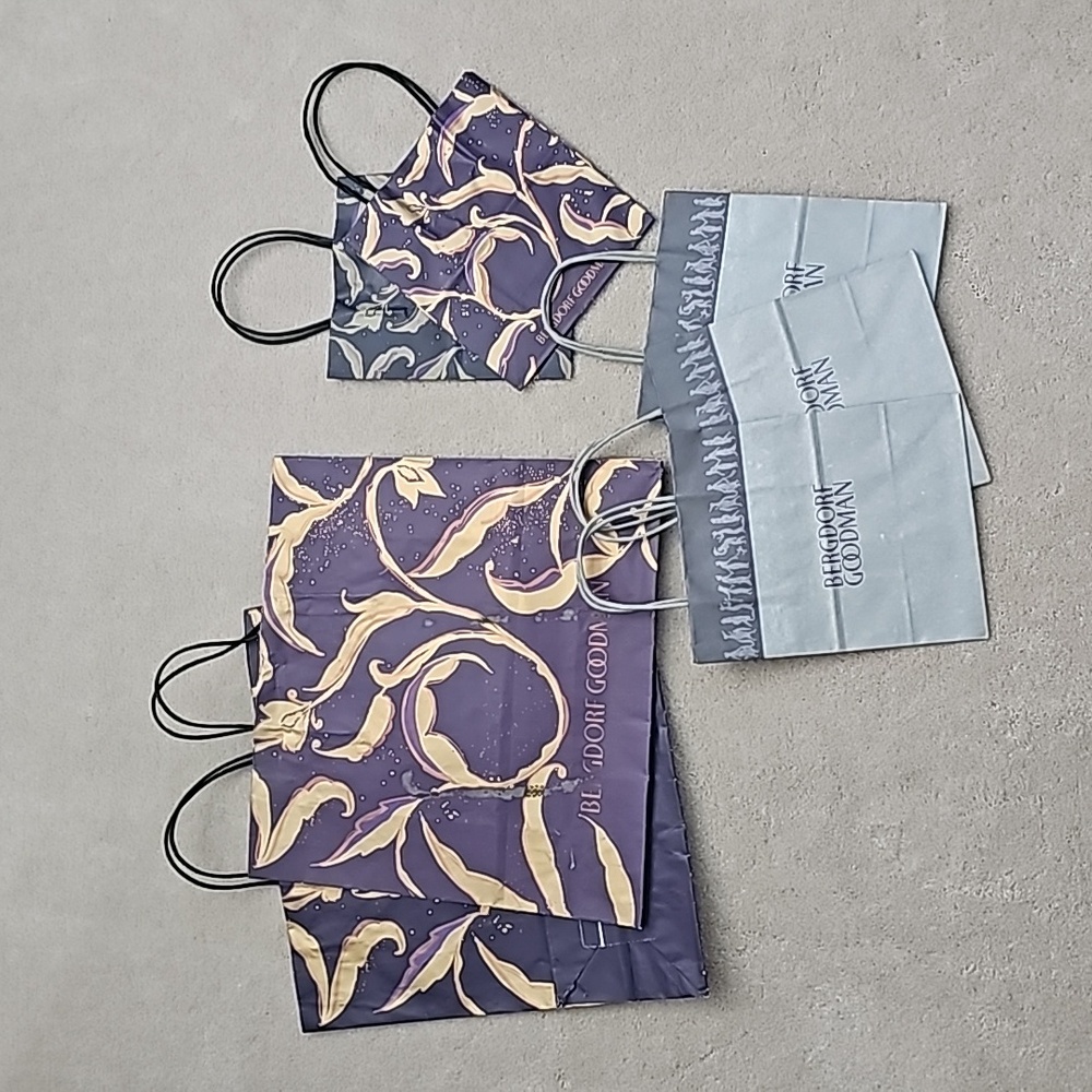 Bergdorf Goodman paper shopping bags